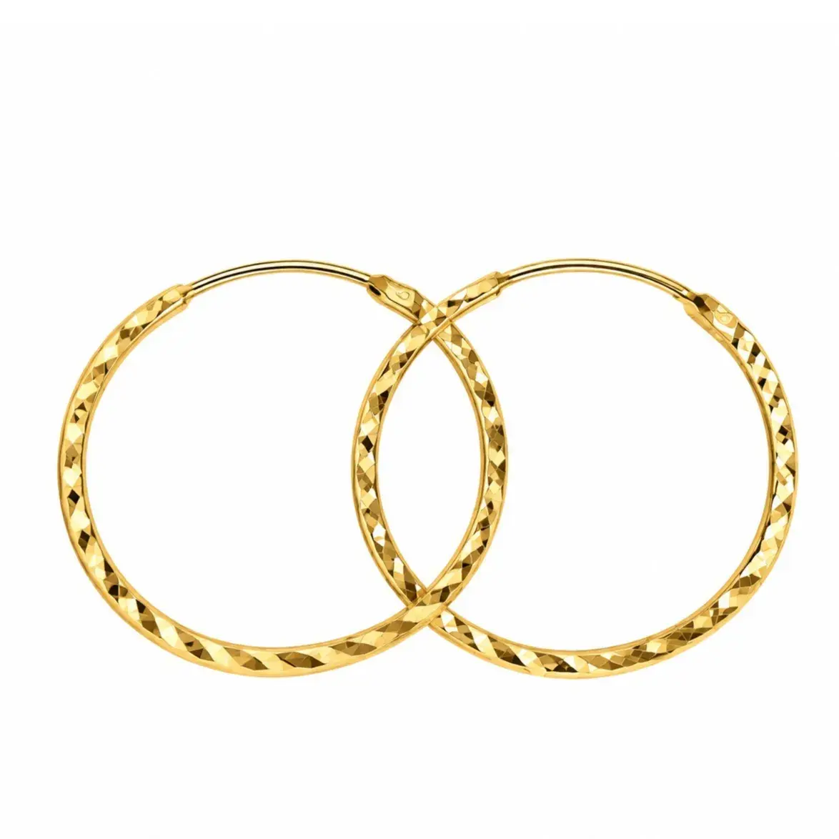 گوشواره طلا 18 عیار مدل حلقه ای تراش وزن 0.860 گرم