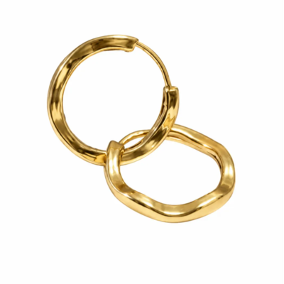 گوشواره طلا 18 عیار طرح موج دار وزن 1.210 گرم
